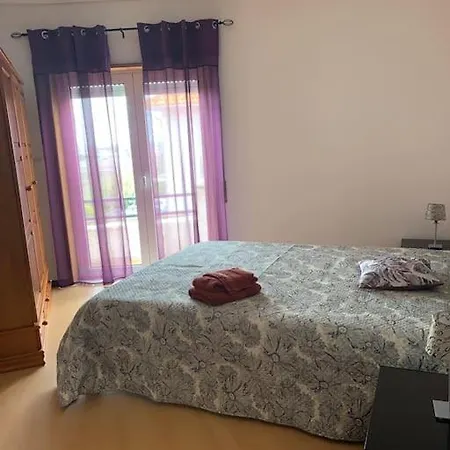 דירה Logement Jardin Oudinot *